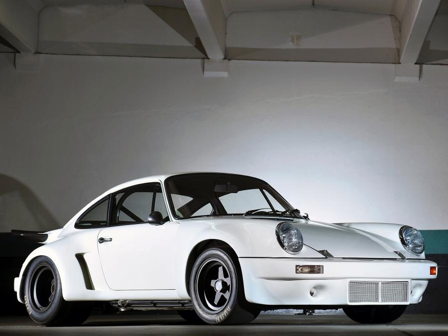  Porsche 911 Carrera RSR 3.0 Coupe 1974 года  (фото 15 из 40)
